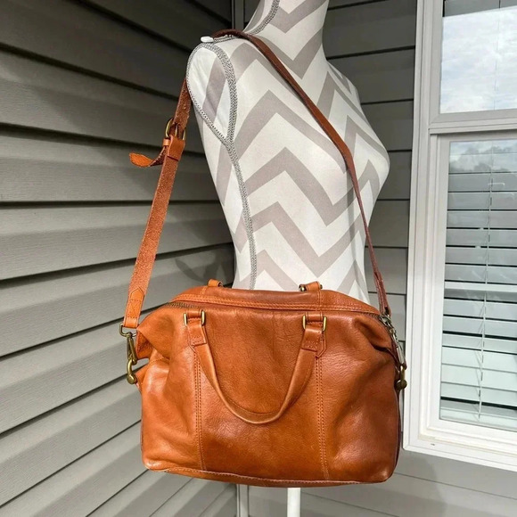 Madewell Handbags - Madewell Kensington Satchel Bag